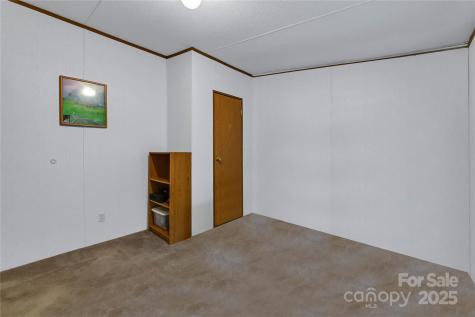 43 Goose Creek Road Swannanoa NC 28778