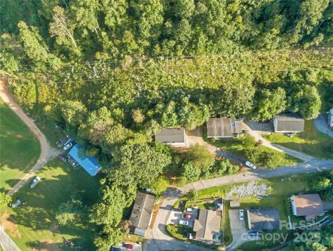 43 Goose Creek Road Swannanoa NC 28778