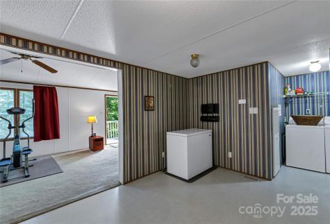 43 Goose Creek Road Swannanoa NC 28778