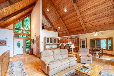 300 Sweet Birch Lane Tuckasegee NC 28783