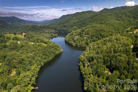 300 Sweet Birch Lane Tuckasegee NC 28783
