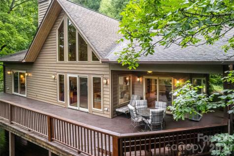 300 Sweet Birch Lane Tuckasegee NC 28783