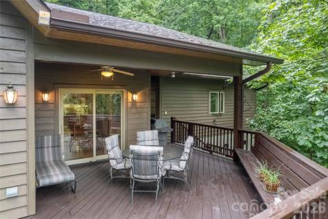 300 Sweet Birch Lane Tuckasegee NC 28783