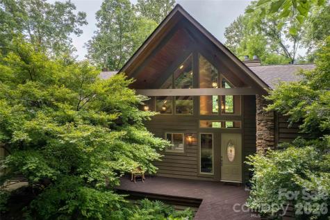 300 Sweet Birch Lane Tuckasegee NC 28783