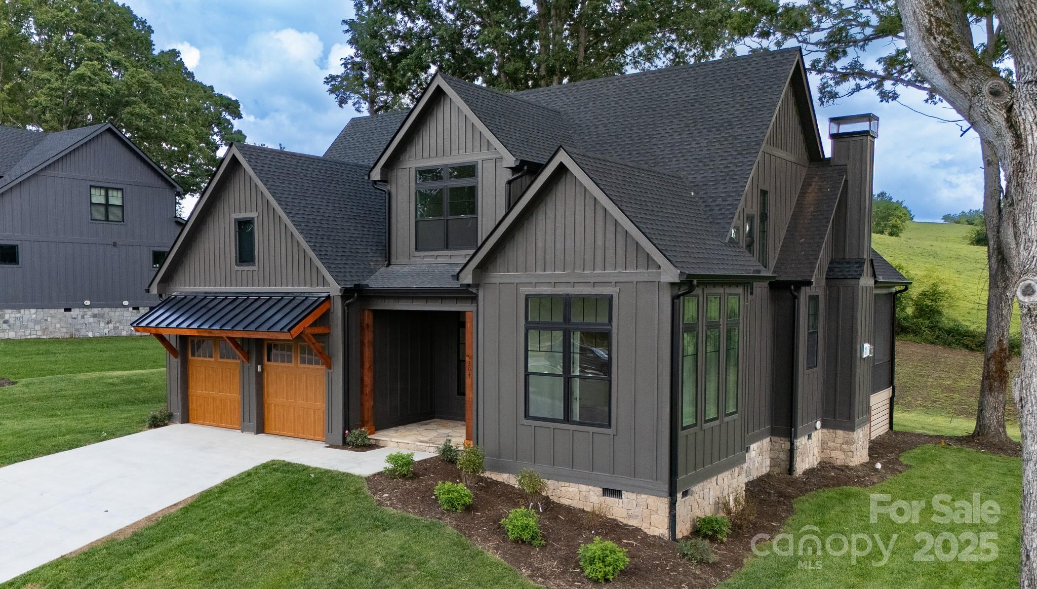 304 Mavrick Drive Mills River NC 28759