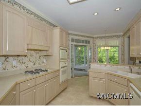 5 Tiverton Lane Asheville NC 28803