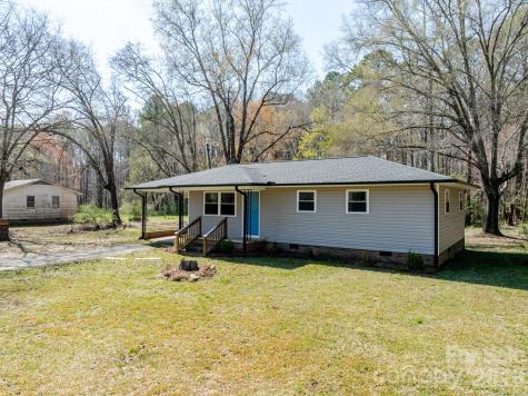 5028 Nc 109 Highway S Mount Gilead NC 27306