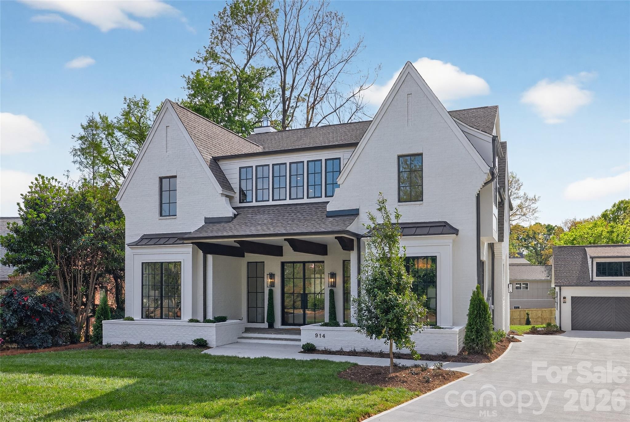 914 Edinburgh Lane Charlotte NC 28209