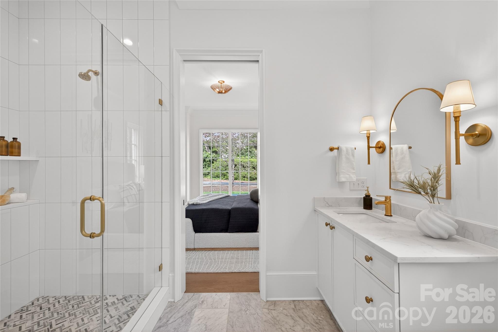 914 Edinburgh Lane Charlotte NC 28209