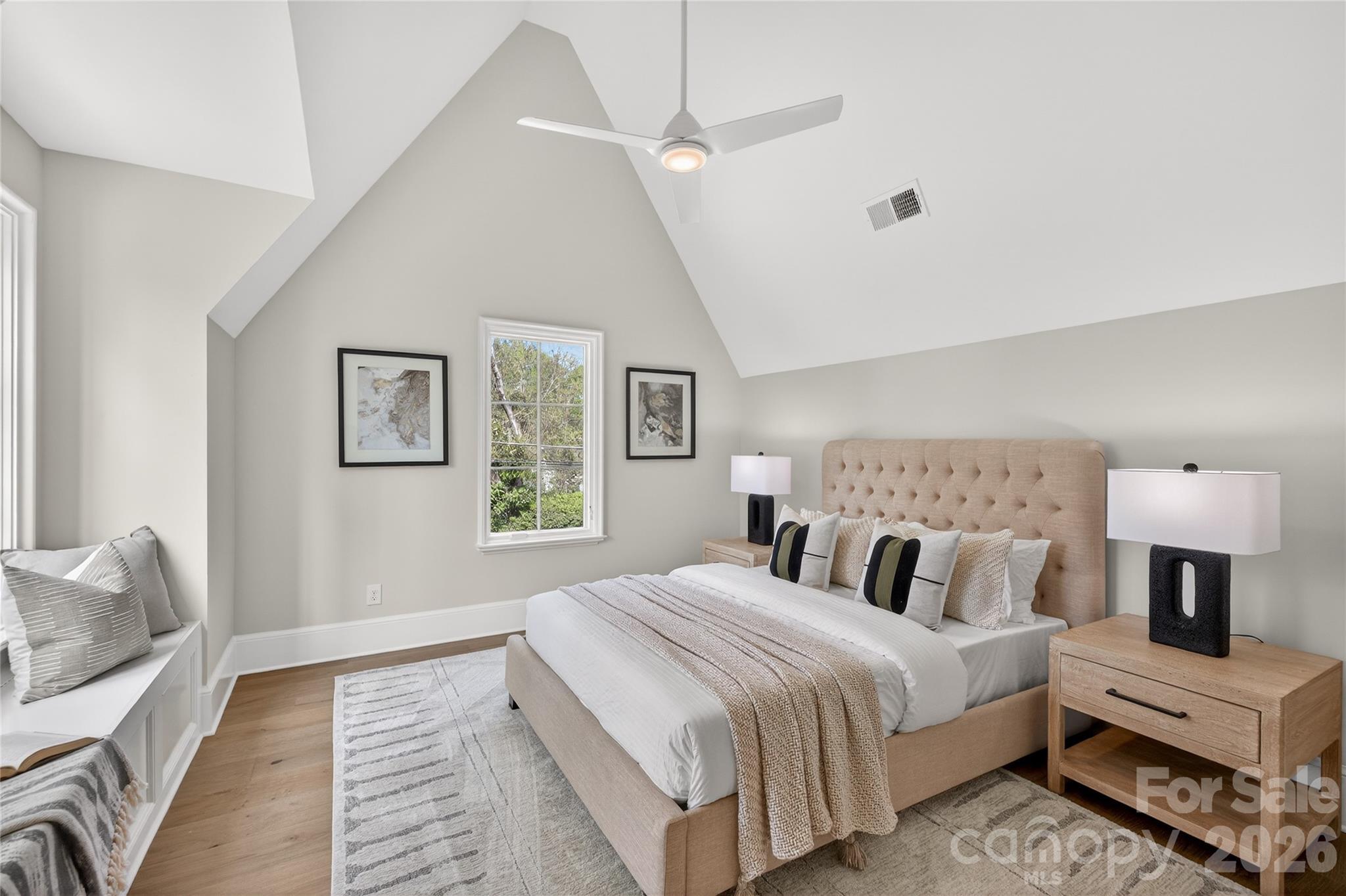 914 Edinburgh Lane Charlotte NC 28209