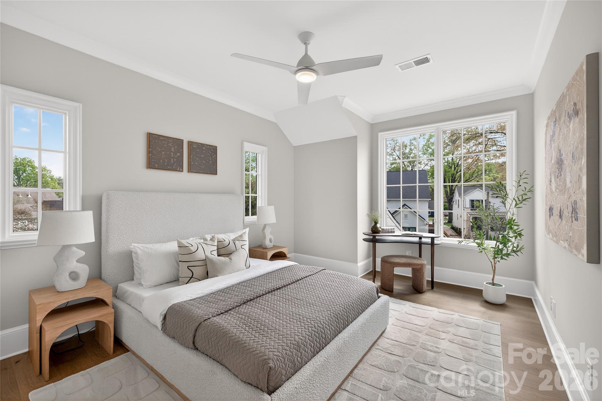 914 Edinburgh Lane Charlotte NC 28209