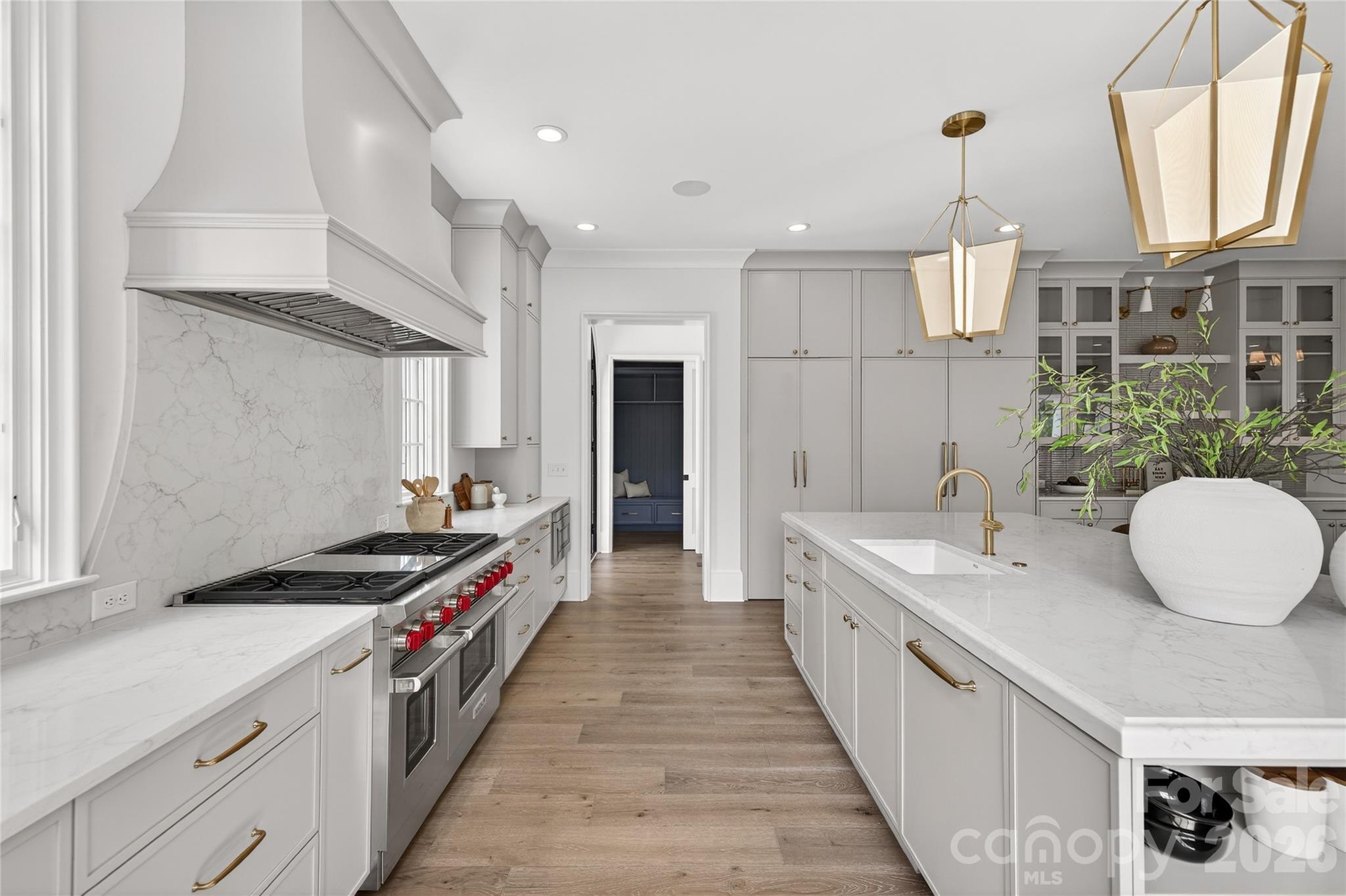 914 Edinburgh Lane Charlotte NC 28209