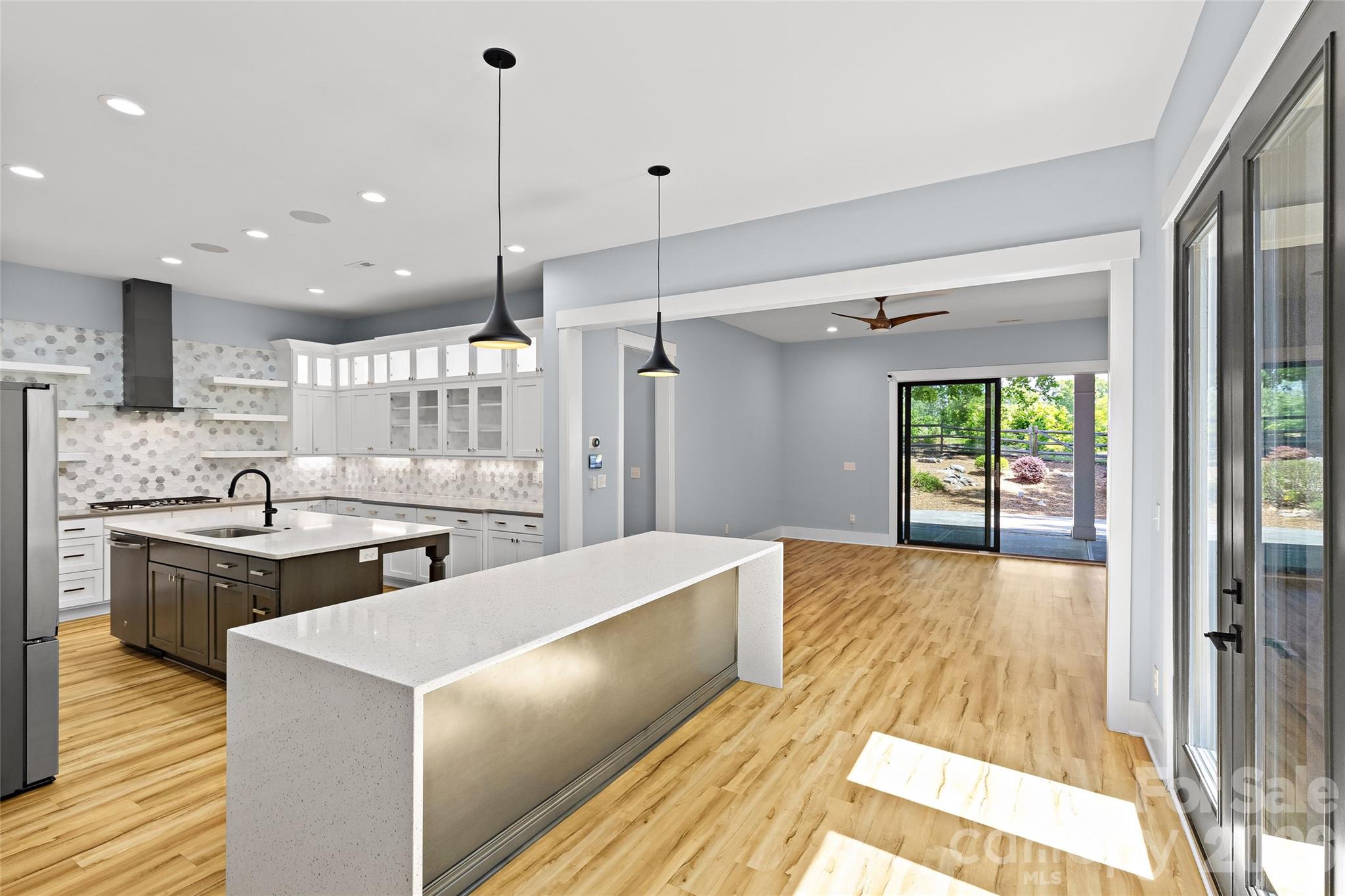 2917 Lake Shore Road S Denver NC 28037