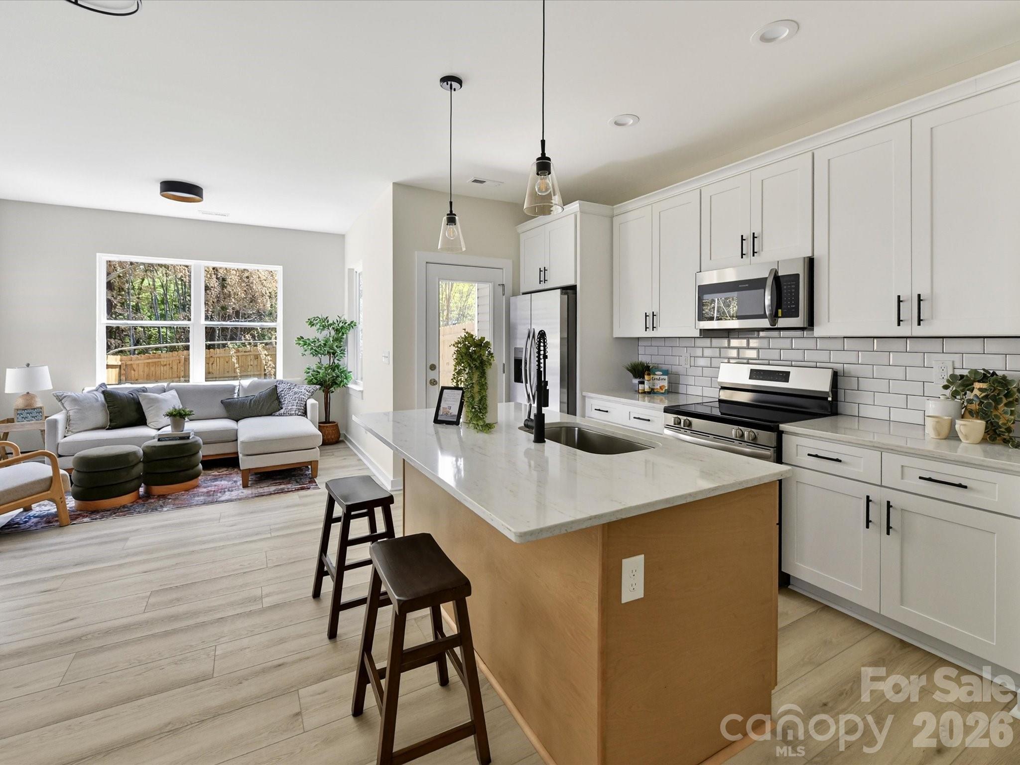 651 Stillgreen Lane Charlotte NC 28214