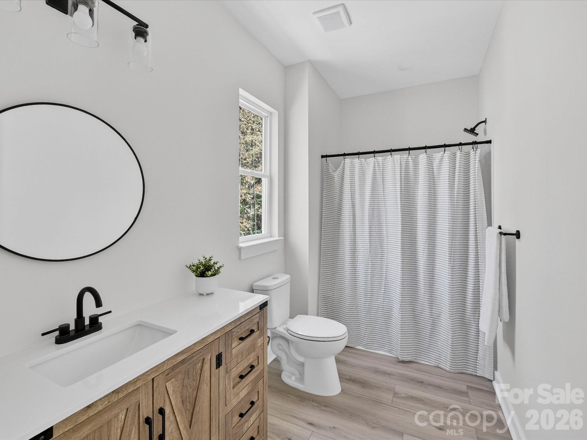 651 Stillgreen Lane Charlotte NC 28214