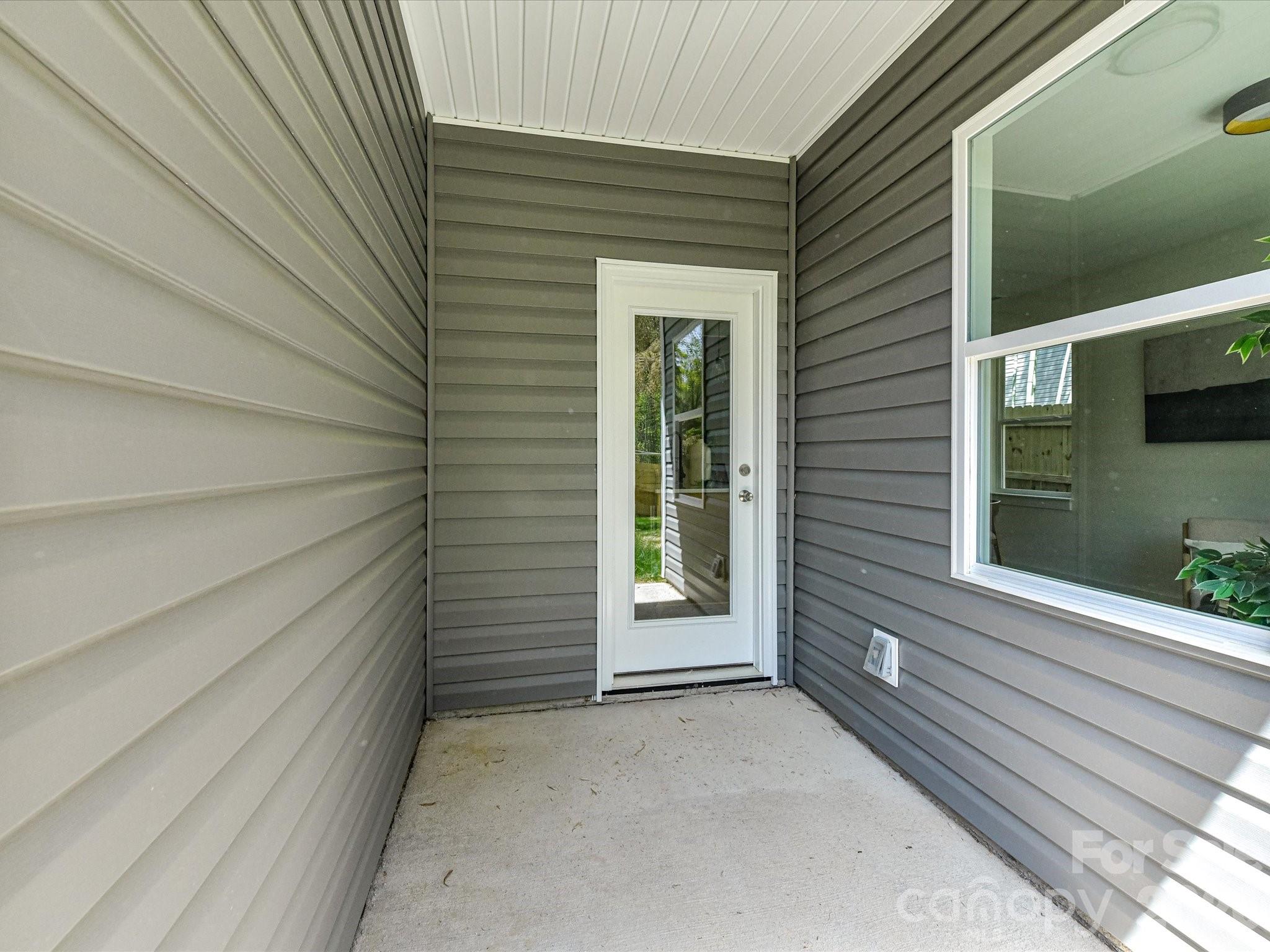 651 Stillgreen Lane Charlotte NC 28214