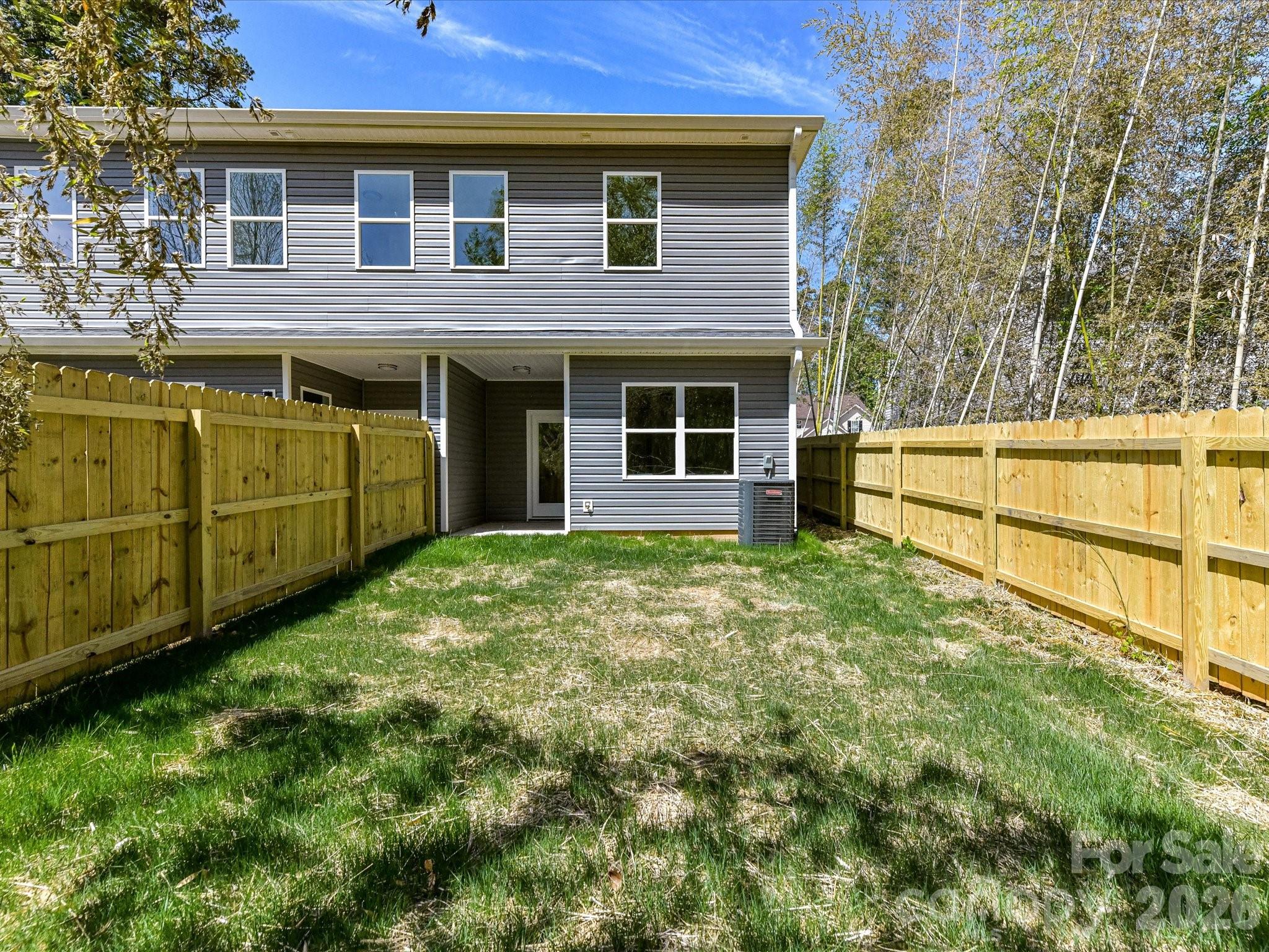 651 Stillgreen Lane Charlotte NC 28214