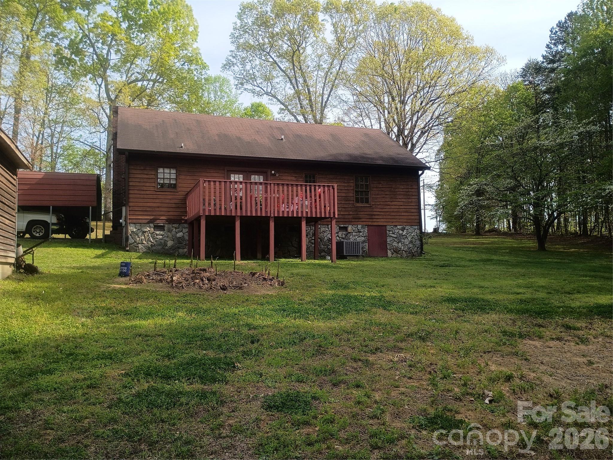 5427 Christopher Road Iron Station NC 28080