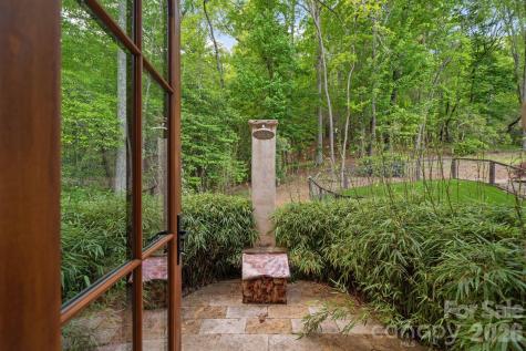 959 & 957 Dave Whitaker Road Horse Shoe NC 28742