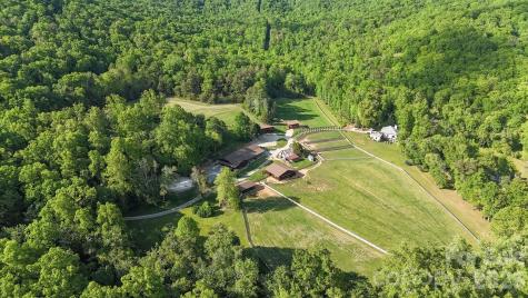 959 & 957 Dave Whitaker Road Horse Shoe NC 28742