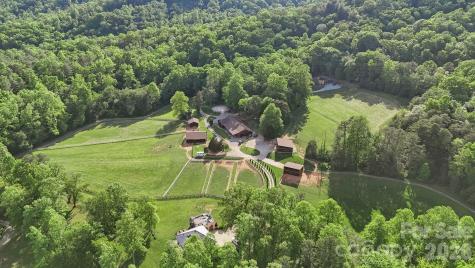 959 & 957 Dave Whitaker Road Horse Shoe NC 28742