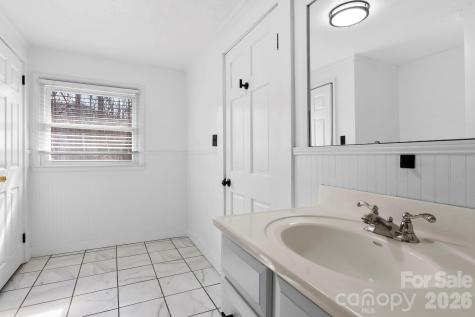 42 Old Patton Hill Road Swannanoa NC 28778