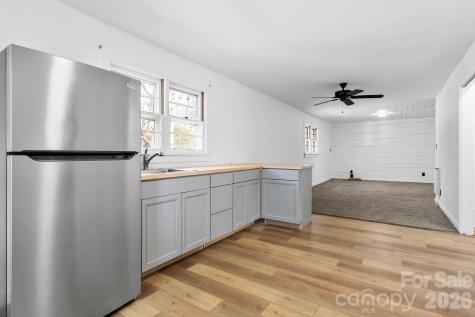 42 Old Patton Hill Road Swannanoa NC 28778