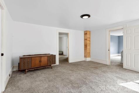 42 Old Patton Hill Road Swannanoa NC 28778