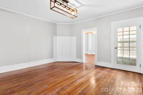 42 Old Patton Hill Road Swannanoa NC 28778
