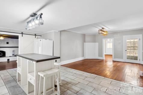 42 Old Patton Hill Road Swannanoa NC 28778