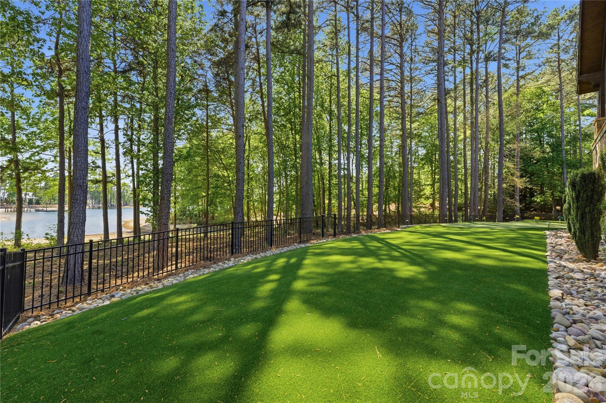 171 White Horse Drive Mooresville NC 28117