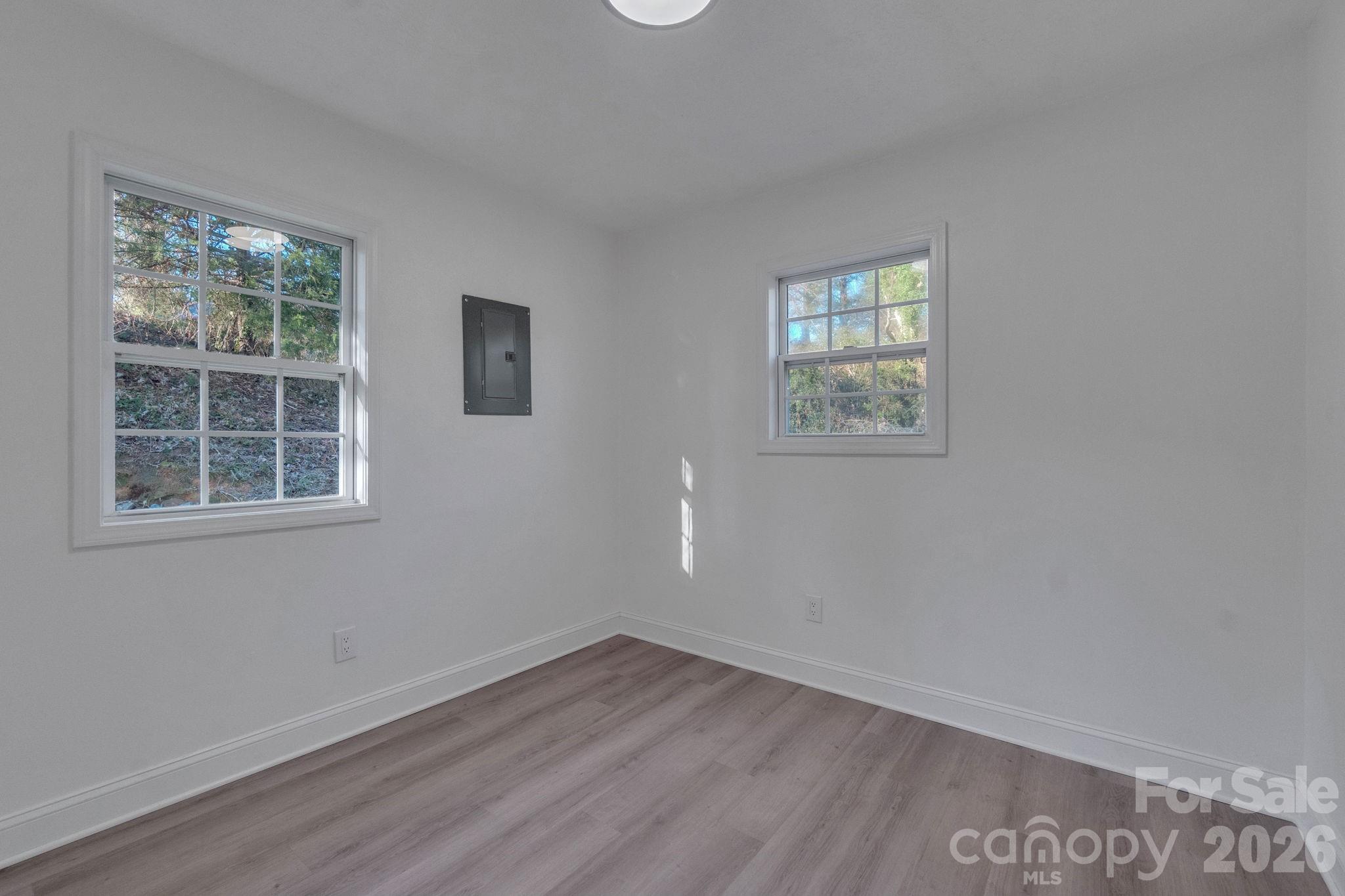 49 E Livingston Street Tryon NC 28782
