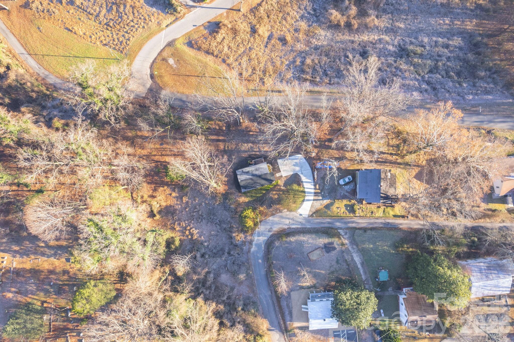 49 E Livingston Street Tryon NC 28782