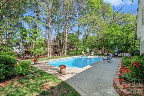 1601 Ivy Bluff Way Matthews NC 28105