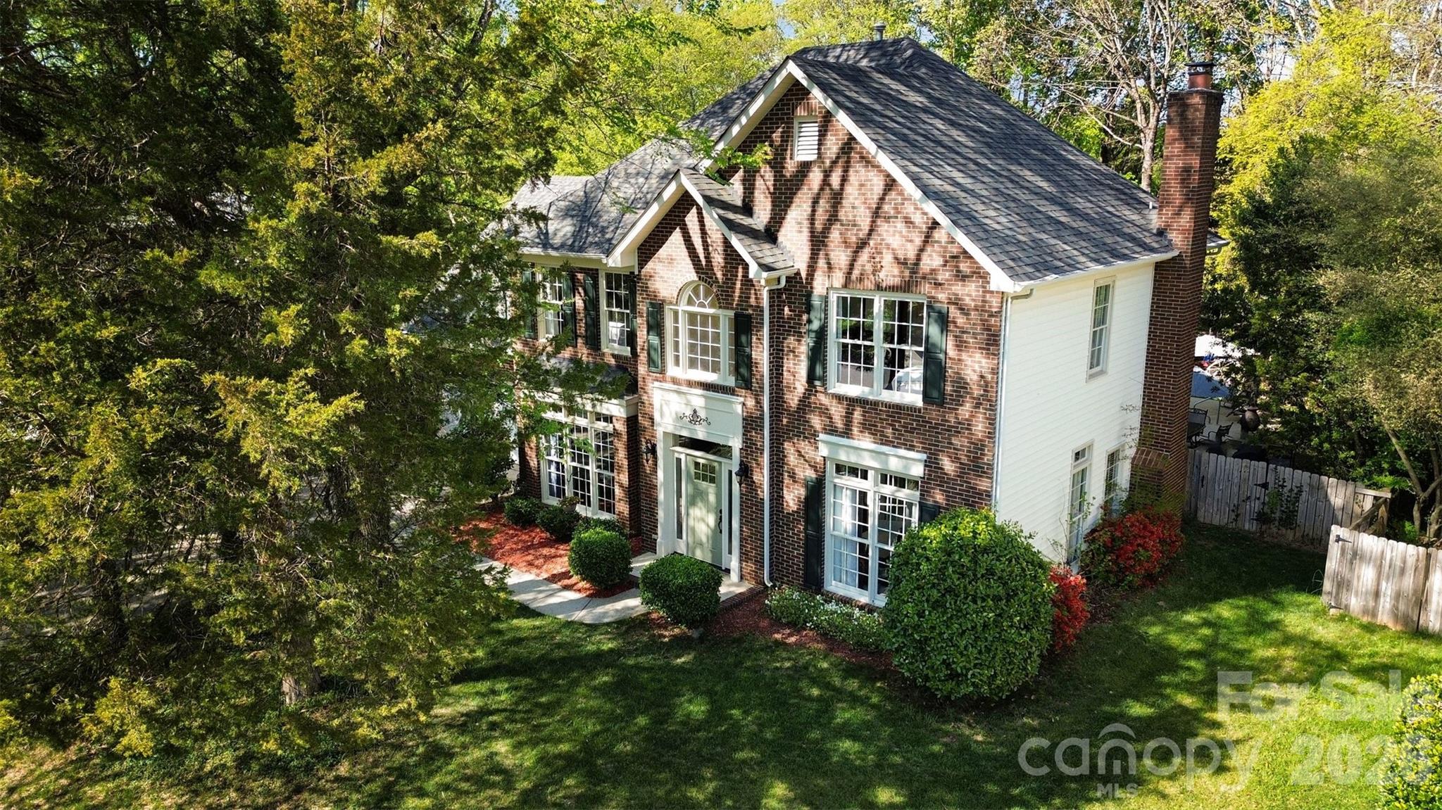 1601 Ivy Bluff Way Matthews NC 28105