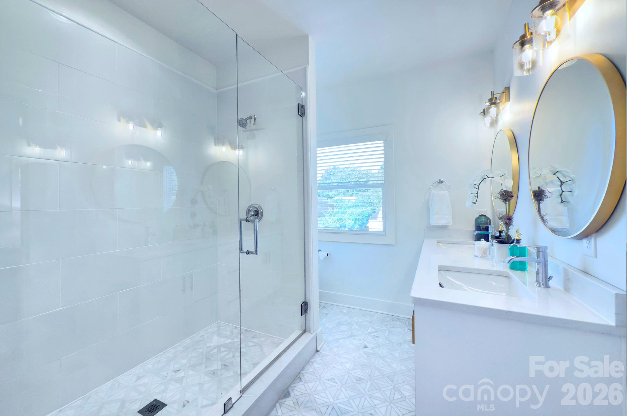 526 Seldon Drive Charlotte NC 28216