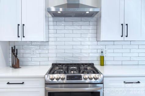 526 Seldon Drive Charlotte NC 28216