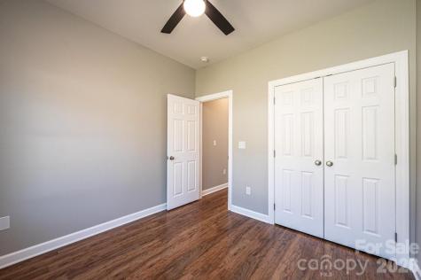 1314 39th Street Circle SW Hickory NC 28602