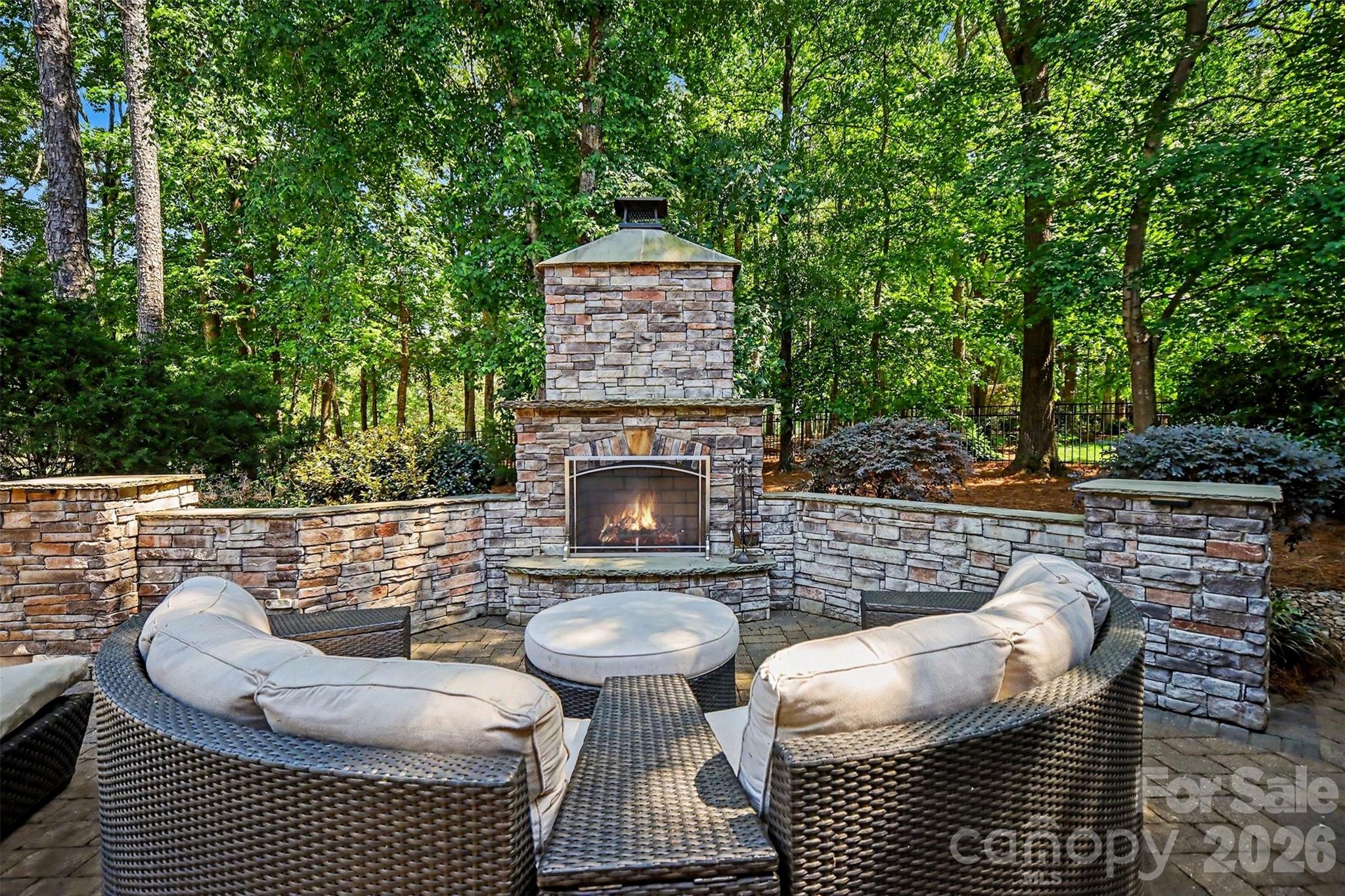 7142 Three Wood Drive Matthews NC 28104