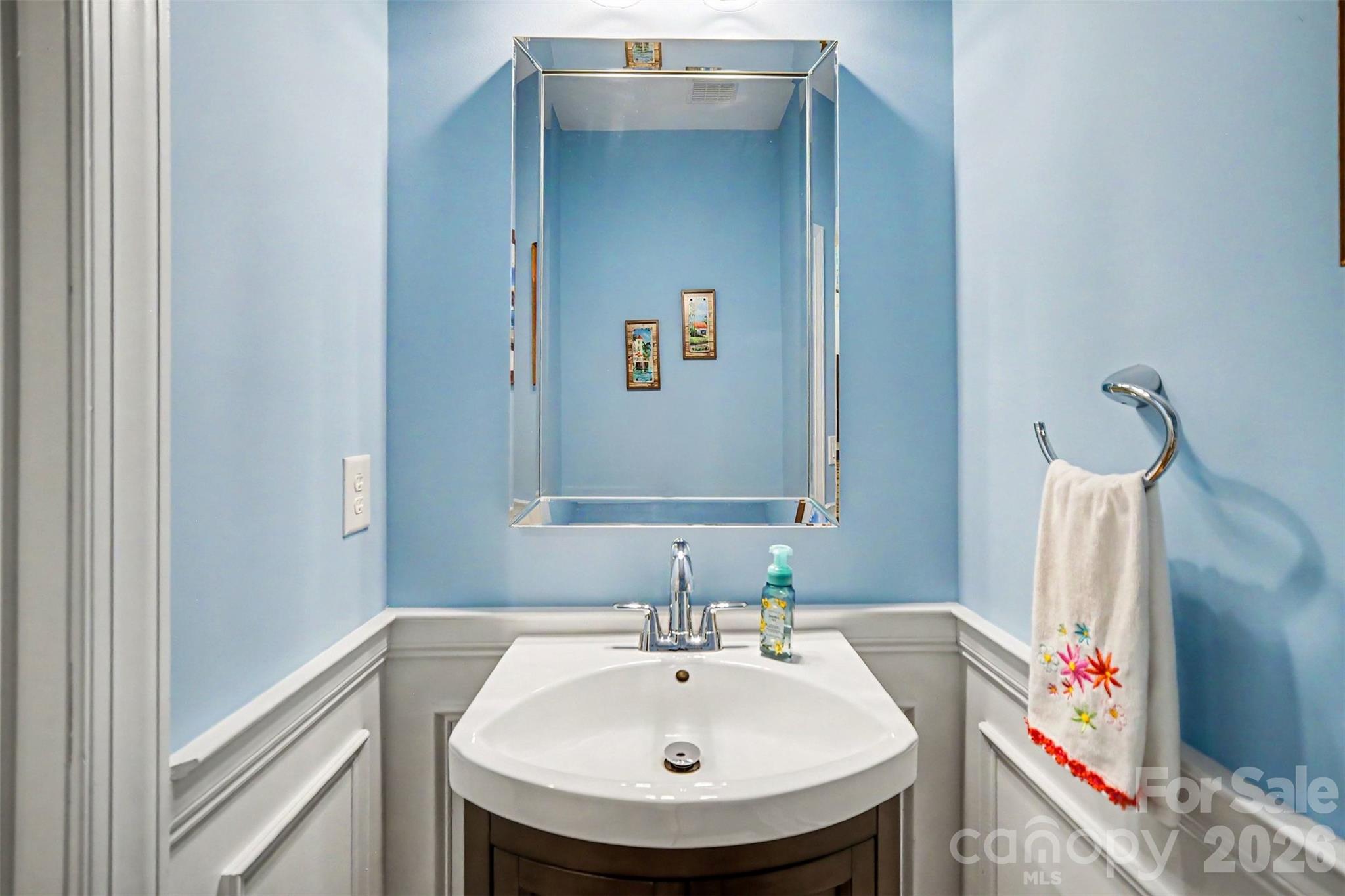 7142 Three Wood Drive Matthews NC 28104