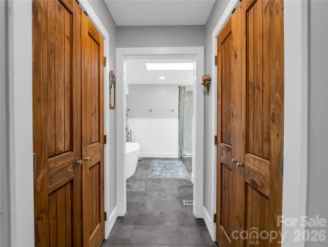 4 Western View Street Black Mountain NC 28711