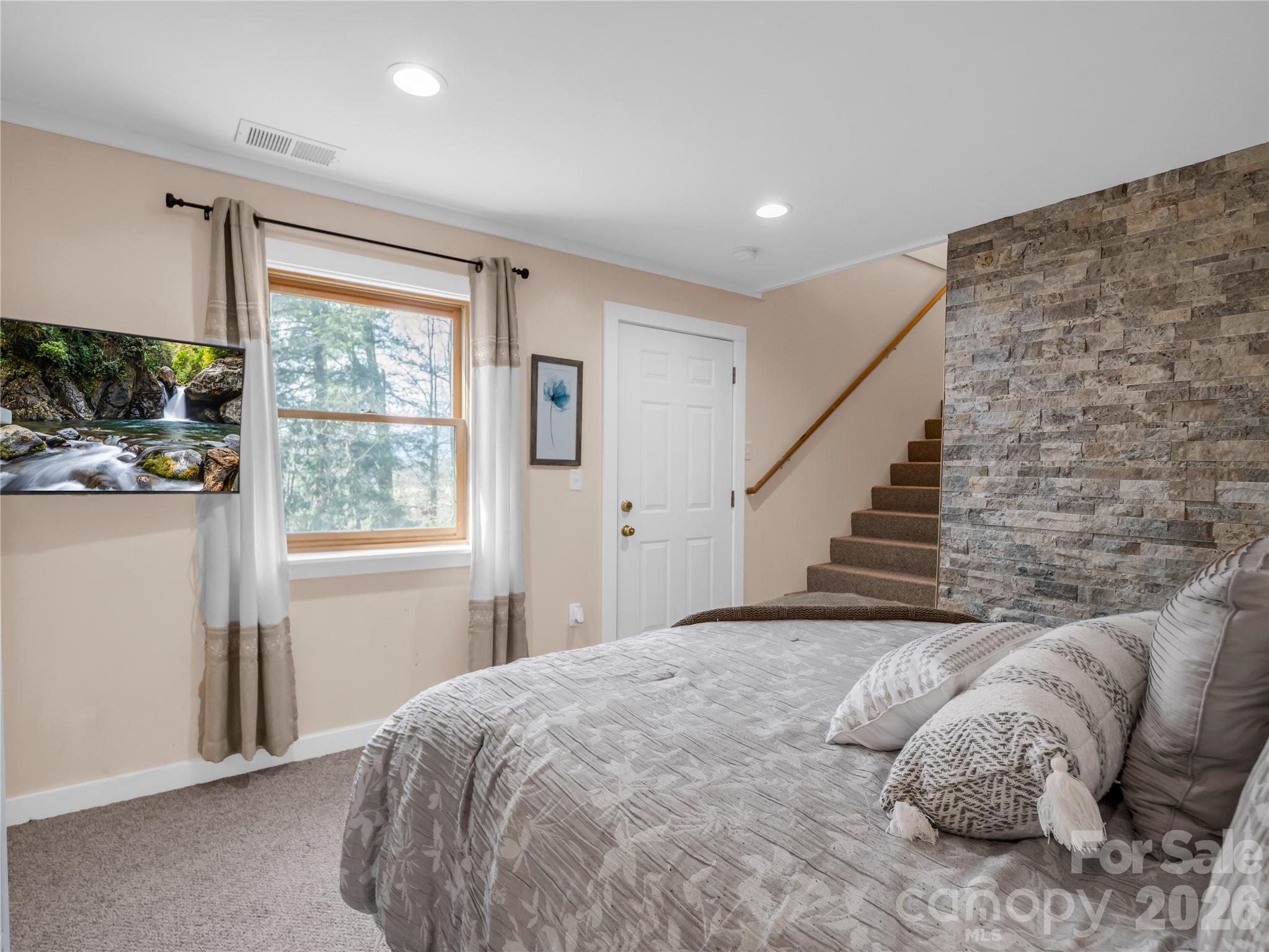 4 Western View Street Black Mountain NC 28711