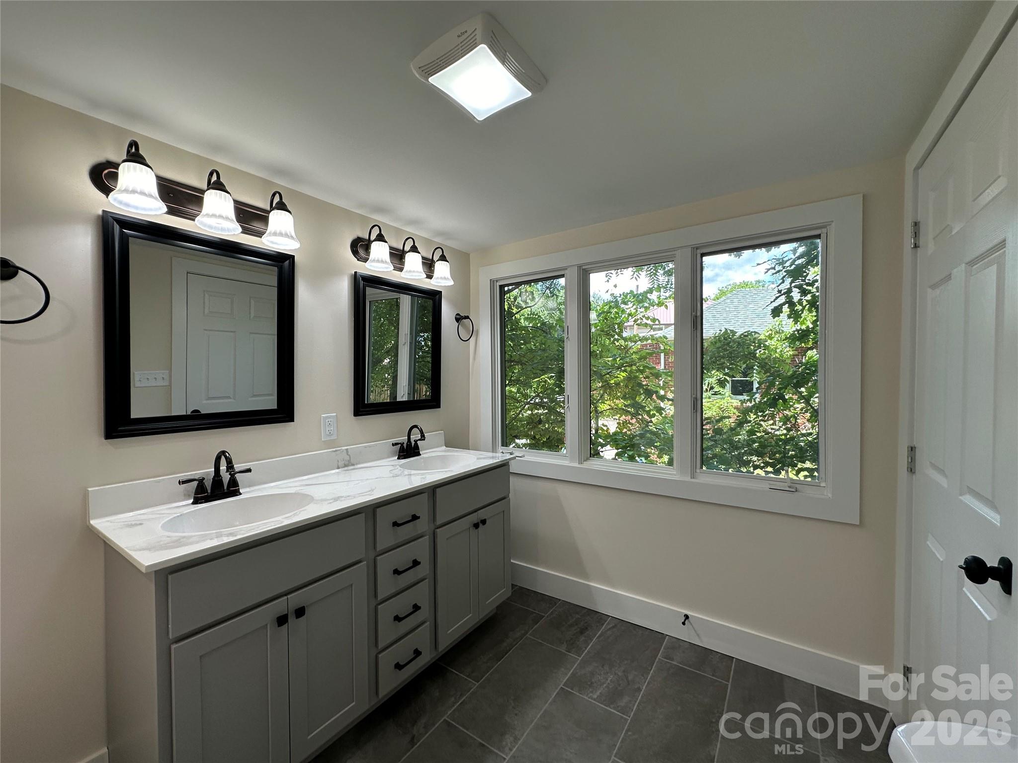 123 State Street Asheville NC 28806