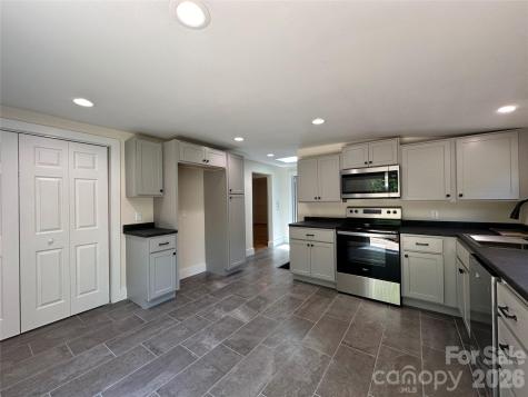 123 State Street Asheville NC 28806