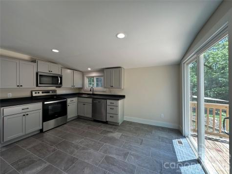 123 State Street Asheville NC 28806