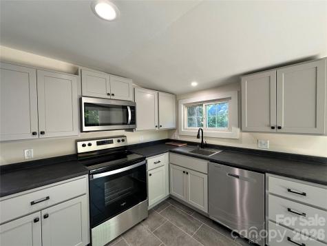 123 State Street Asheville NC 28806