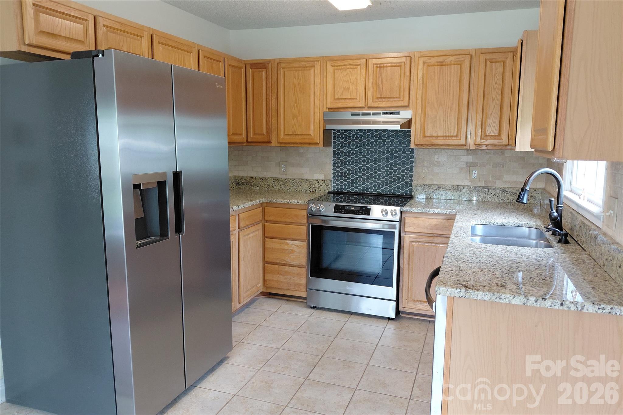 1016 Thorncrest Drive Fletcher NC 28732