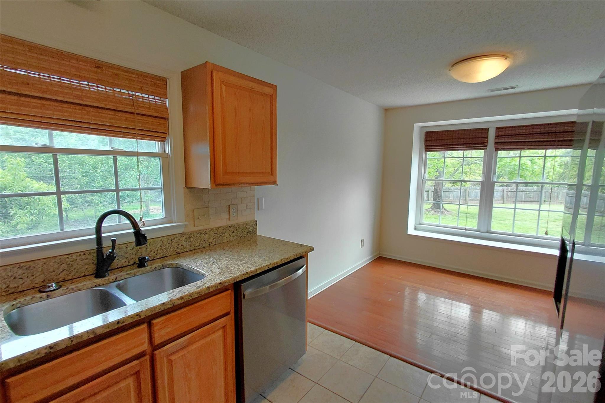 1016 Thorncrest Drive Fletcher NC 28732