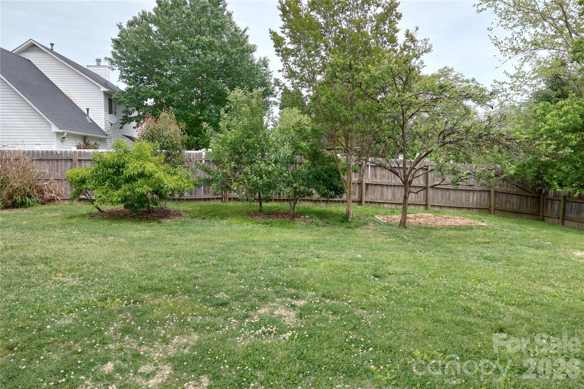 1016 Thorncrest Drive Fletcher NC 28732