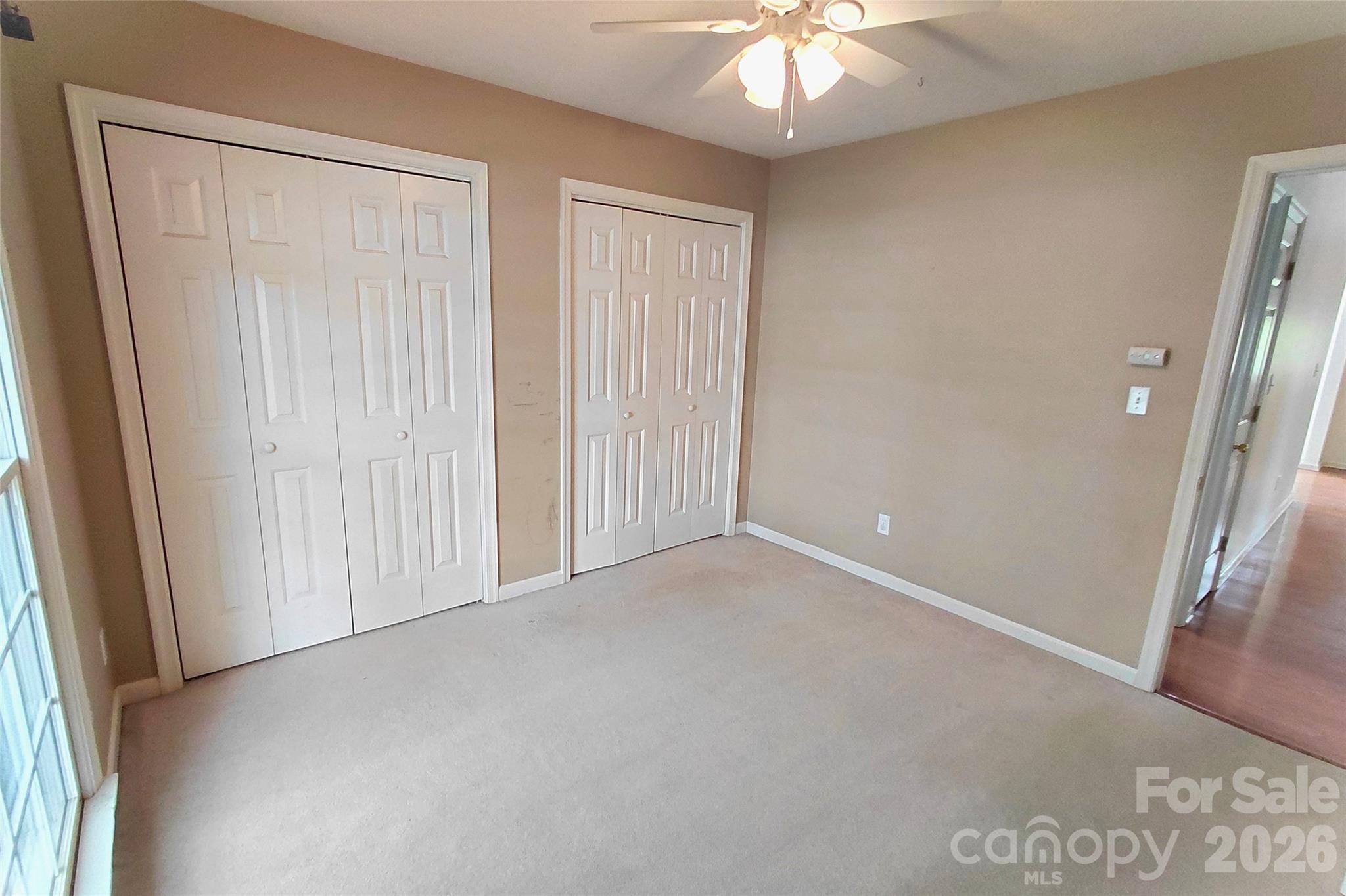 1016 Thorncrest Drive Fletcher NC 28732